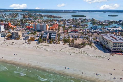 Land in Madeira Beach, Florida № 1721271 - photo 13
