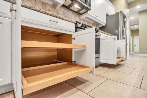 Casa en venta en Bradenton, Florida, 3 dormitorios, 209.96 m2 № 1907502 - foto 17