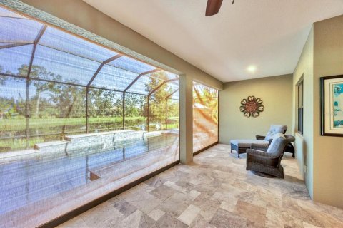 Casa en venta en Bradenton, Florida, 3 dormitorios, 209.96 m2 № 1907502 - foto 4