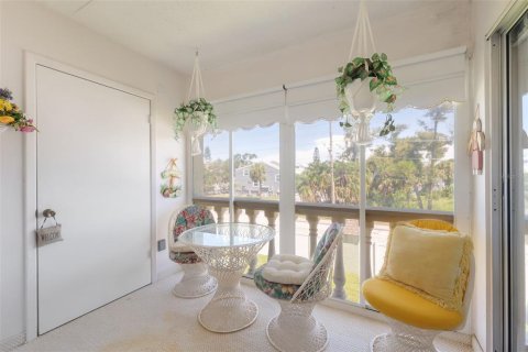 Condo in Tarpon Springs, Florida, 1 bedroom  № 1916949 - photo 20