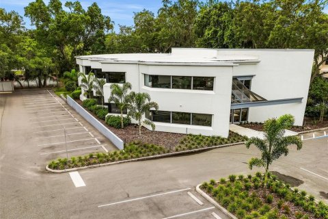 Commercial property in Altamonte Springs, Florida 87.98 sq.m. № 2366705