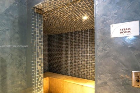 Купить кондоминиум в Санни-Айлс-Бич, Флорида 2 спальни, 133.31м2, № 2054619 - фото 14