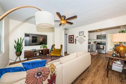 Casa en venta en Saint Petersburg, Florida, 2 dormitorios, 67.26 m2 № 1852927 - foto 11