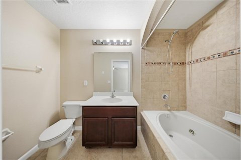 Townhouse in Orlando, Florida 3 bedrooms, 140.28 sq.m. № 2148008 - photo 18