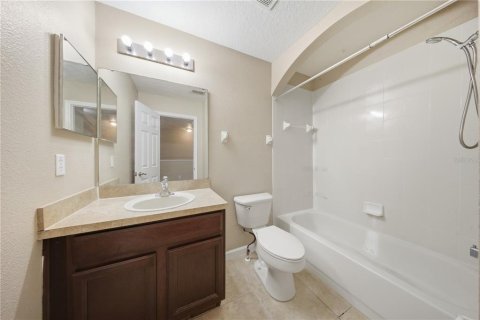 Townhouse in Orlando, Florida 3 bedrooms, 140.28 sq.m. № 2148008 - photo 23
