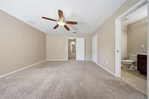 Townhouse in Orlando, Florida 3 bedrooms, 140.28 sq.m. № 2148008 - photo 17