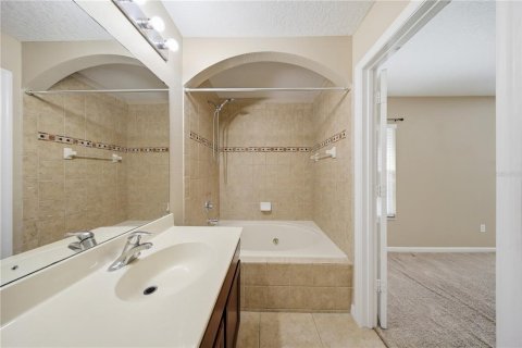 Townhouse in Orlando, Florida 3 bedrooms, 140.28 sq.m. № 2148008 - photo 19