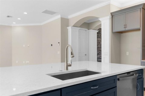 Casa en venta en Land O' Lakes, Florida, 5 dormitorios, 326.83 m2 № 1718829 - foto 26