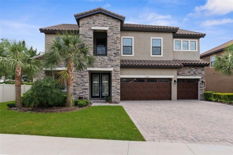 Casa en venta en Land O' Lakes, Florida, 5 dormitorios, 326.83 m2 № 1718829 - foto 1