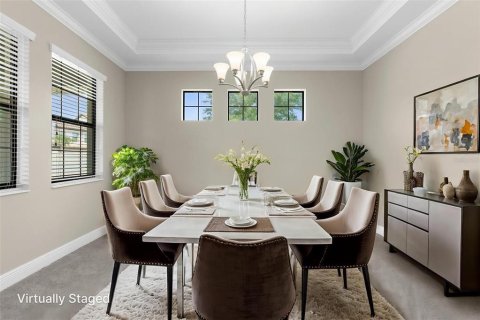 Casa en venta en Land O' Lakes, Florida, 5 dormitorios, 326.83 m2 № 1718829 - foto 14