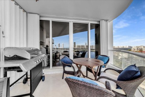 Condo in Aventura, Florida, 3 bedrooms  № 1959747 - photo 11