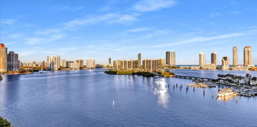 Condo in Aventura, Florida, 3 bedrooms  № 1959747