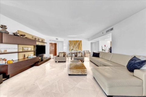 Condo in Aventura, Florida, 3 bedrooms  № 1959747 - photo 8