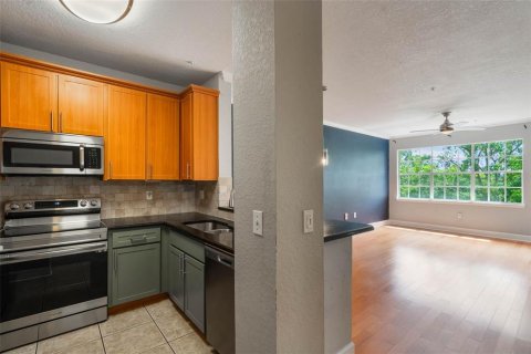 Condominio en venta en Orlando, Florida, 2 dormitorios, 94.2 m2 № 1631378 - foto 5