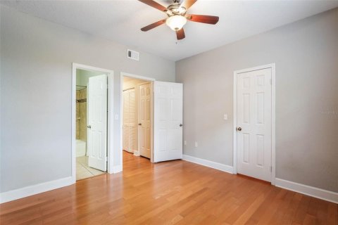 Condominio en venta en Orlando, Florida, 2 dormitorios, 94.2 m2 № 1631378 - foto 9
