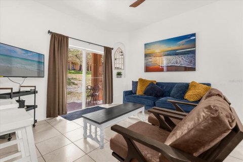Touwnhouse à vendre à Davenport, Floride: 4 chambres, 138.61 m2 № 1886045 - photo 4