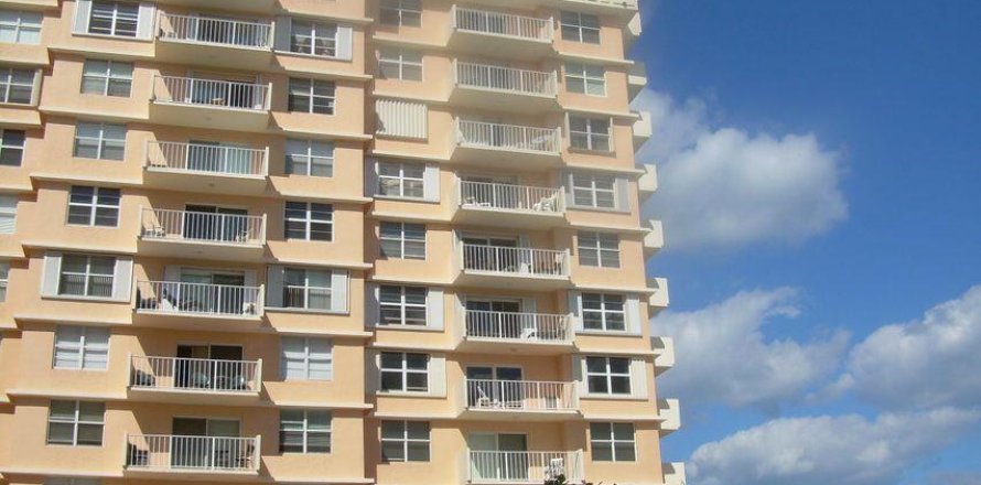 Condo à Highland Beach, Floride, 2 chambres № 618668