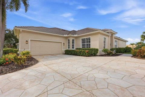 House in Port Charlotte, Florida 3 bedrooms, 169.18 sq.m. № 2377718