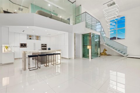 Villa ou maison à louer à Davie, Floride: 7 chambres, 564.94 m2 № 1890779 - photo 28