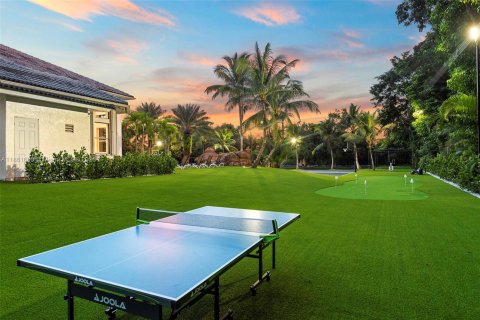 Villa ou maison à louer à Davie, Floride: 7 chambres, 564.94 m2 № 1890779 - photo 9