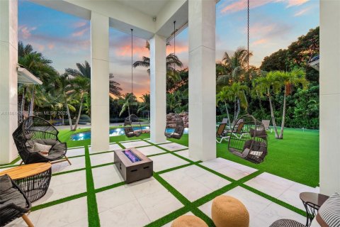 Villa ou maison à louer à Davie, Floride: 7 chambres, 564.94 m2 № 1890779 - photo 10