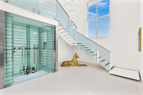 Villa ou maison à louer à Davie, Floride: 7 chambres, 564.94 m2 № 1890779 - photo 23
