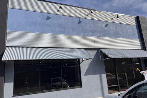 Immobilier commercial à Winter Haven, Floride № 2139520