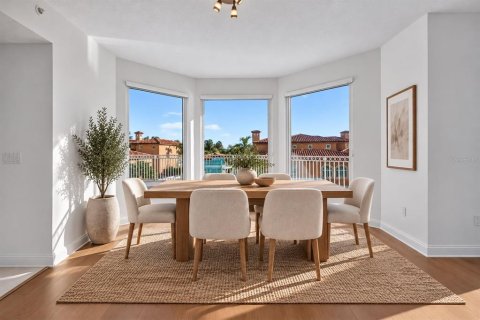 Copropriété à vendre à Saint Petersburg, Floride: 2 chambres, 241.55 m2 № 2436813 - photo 7