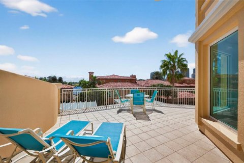 Copropriété à vendre à Saint Petersburg, Floride: 2 chambres, 241.55 m2 № 2436813 - photo 25