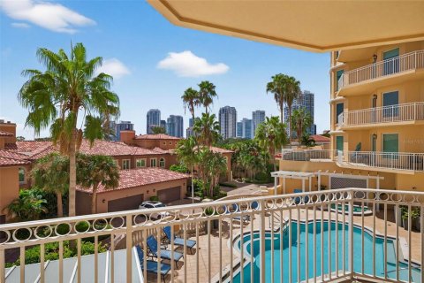 Copropriété à vendre à Saint Petersburg, Floride: 2 chambres, 241.55 m2 № 2436813 - photo 28