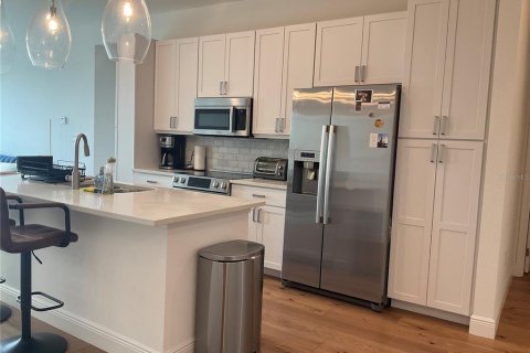 Condominio en venta en Saint Petersburg, Florida, 2 dormitorios, 126.35 m2 № 1795320 - foto 7