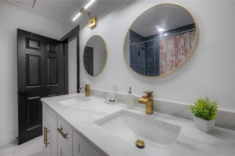 Casa en venta en Tampa, Florida, 3 dormitorios, 152.17 m2 № 2425973 - foto 15