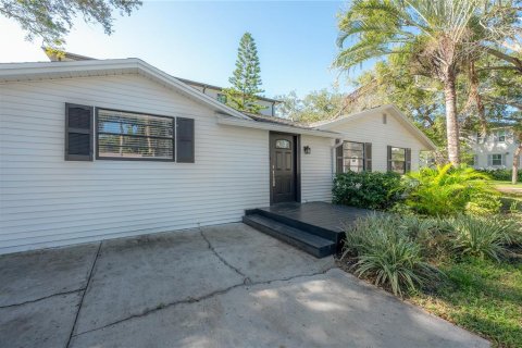 Casa en venta en Tampa, Florida, 3 dormitorios, 152.17 m2 № 2425973 - foto 23