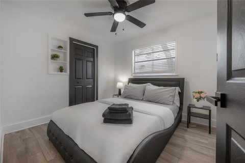 Casa en venta en Tampa, Florida, 3 dormitorios, 152.17 m2 № 2425973 - foto 19
