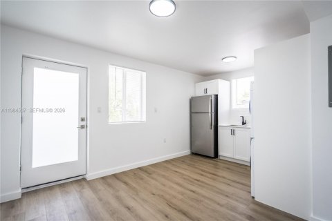 Appartement à louer à Miami, Floride: 1 chambre № 2045765 - photo 4
