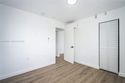 Appartement à louer à Miami, Floride: 1 chambre № 2045765 - photo 10