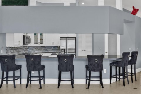 Купить виллу или дом в Дейви, Флорида 5 спален, 383.69м2, № 1951929 - фото 19