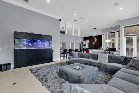 Купить виллу или дом в Дейви, Флорида 5 спален, 383.69м2, № 1951929 - фото 23