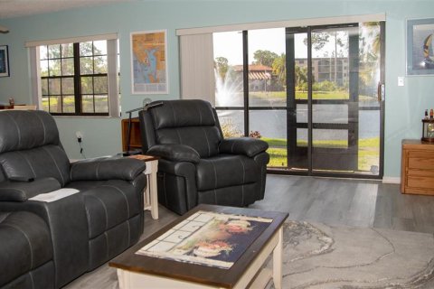 Condominio en venta en Punta Gorda, Florida, 2 dormitorios, 116.87 m2 № 1919071 - foto 6