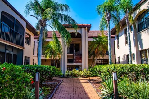 Condominio en venta en Punta Gorda, Florida, 2 dormitorios, 116.87 m2 № 1919071 - foto 1