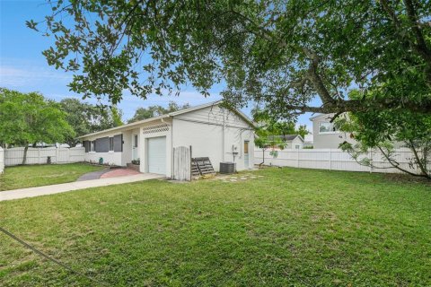 Villa ou maison à vendre à Winter Park, Floride: 3 chambres, 139.17 m2 № 2298294 - photo 28
