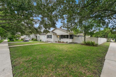 Villa ou maison à vendre à Winter Park, Floride: 3 chambres, 139.17 m2 № 2298294 - photo 2