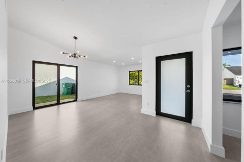 Купить виллу или дом в Майами, Флорида 3 спальни, 115.29м2, № 1984352 - фото 20