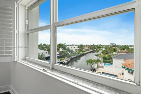 Copropriété à vendre à Fort Lauderdale, Floride: 2 chambres, 95.69 m2 № 1700592 - photo 25