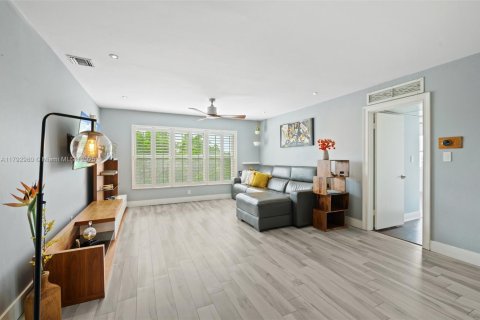 Copropriété à vendre à Fort Lauderdale, Floride: 2 chambres, 95.69 m2 № 1700592 - photo 13