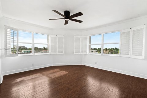 Copropriété à vendre à Fort Lauderdale, Floride: 2 chambres, 95.69 m2 № 1700592 - photo 23