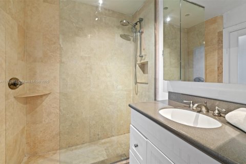 Copropriété à vendre à Fort Lauderdale, Floride: 2 chambres, 95.69 m2 № 1700592 - photo 20