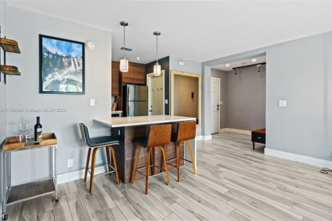 Copropriété à vendre à Fort Lauderdale, Floride: 2 chambres, 95.69 m2 № 1700592 - photo 15