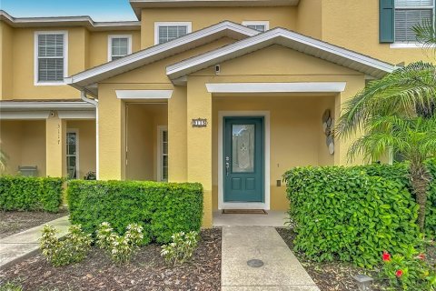 Touwnhouse à Kissimmee, Floride 2 chambres, 121.14 m2 № 2388942