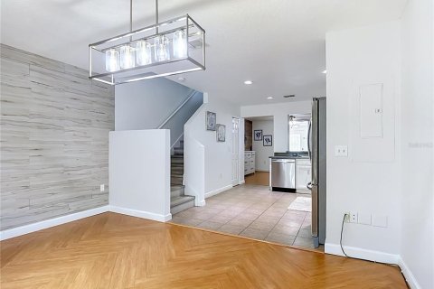 Touwnhouse à vendre à Kissimmee, Floride: 2 chambres, 121.14 m2 № 2388942 - photo 19
